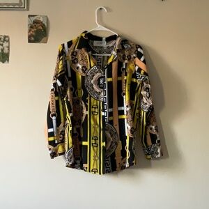 Women top size M only one available